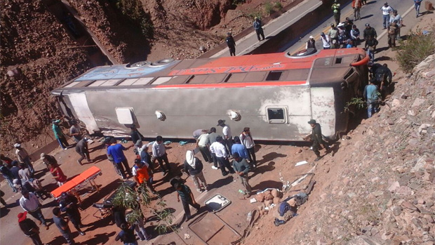 Vuelco De Una Flota Deja Tres Personas Fallecidas En La Ruta Tupiza