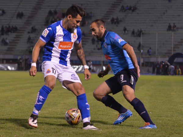 BOLÍVAR Y ESPANYOL IGUALAN EN COCHABAMBA