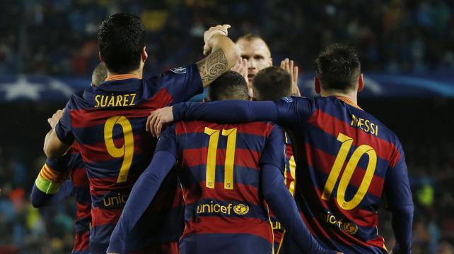 BARCELONA GANA Y AVANZA EN LA LIGA DE CAMPEONES
