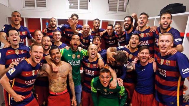 BARCELONA GANA EL CAMPEONATO EN ESPAÑA