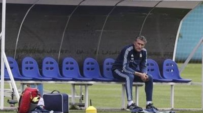ARGENTINA FUERA DE MUNDIAL Y CHILE AL REPECHAJE