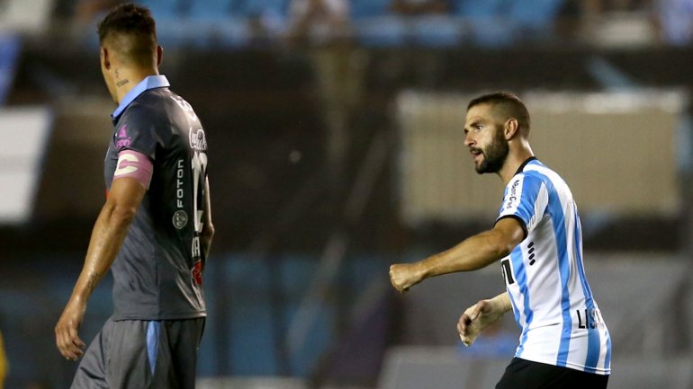 BOLÍVAR PIERDE EN SU PRESENTACIÓN CON RACING