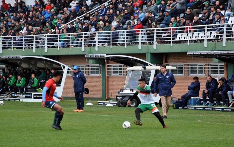 BOLÍVAR ES GOLEADO FRENTE A BANFIELD