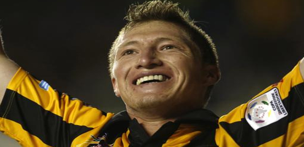 ALEJANDRO CHUMACERO VIVE UN AÑO PARA EL OLVIDO