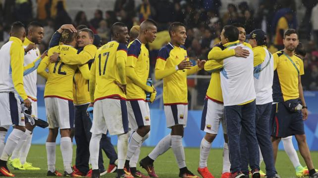 COLOMBIA GANA A NIGERIA Y PASA DE FASE