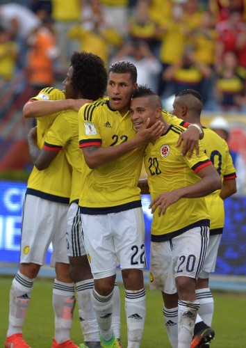 COLOMBIA GANA CON AUTORIDAD  A VENEZUELA