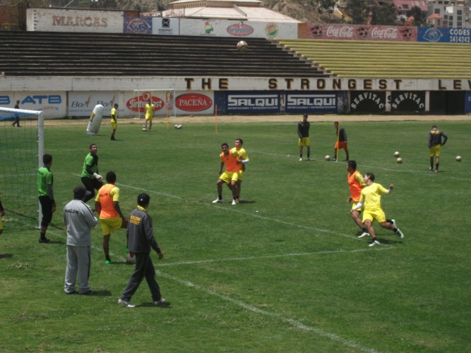 CÉSAR FARÍAS TIENE EL ONCE PARA RECIBIR A WILSTER
