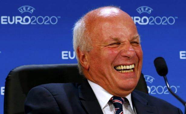 LA FA PIDE VOLVER A LA NORMALIDAD EN LA FIFA LA FA PIDE VOLVER A LA NORMALIDAD EN LA FIFA