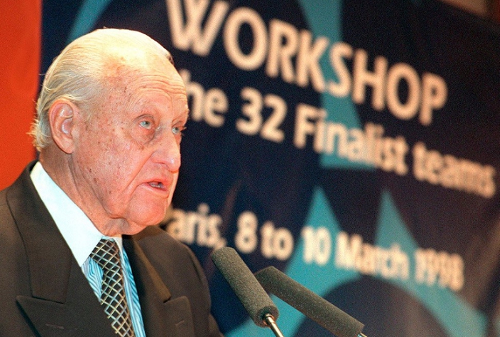 JOAO HAVELANGE FALLECE A LOS 100 AÑOS