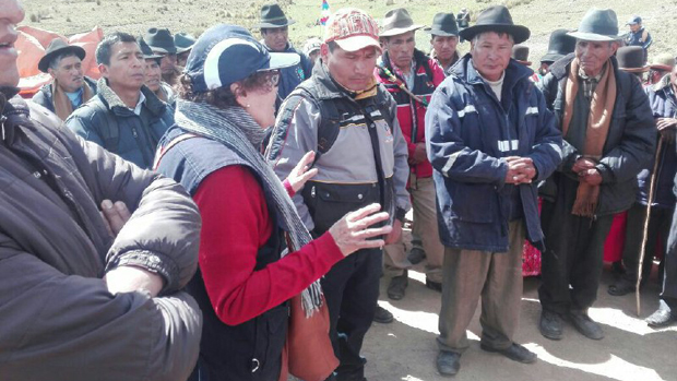 Cabildo en Inquisivi decide expulsar a empresas chinas Erbol Digital