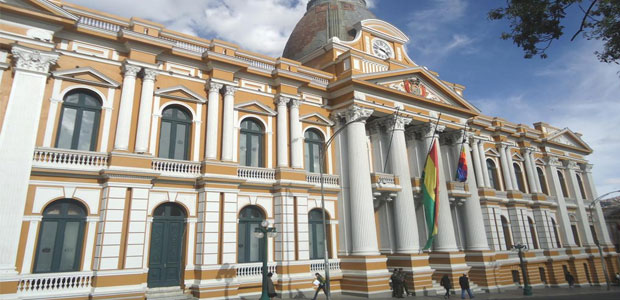 asamblea, frontis