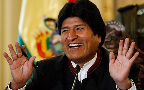 MORALES QUIERE AYUDAR A CONTRATAR A UN BUEN DT