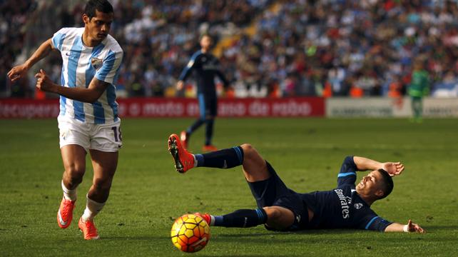 REAL MADRID EMPATA Y SE ALEJA DEL TÍTULO REAL MADRID EMPATA Y SE ALEJA DEL TÍTULO
