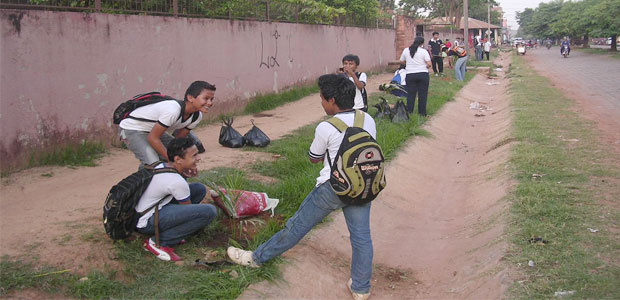 alumnos-escuelas-riberalta