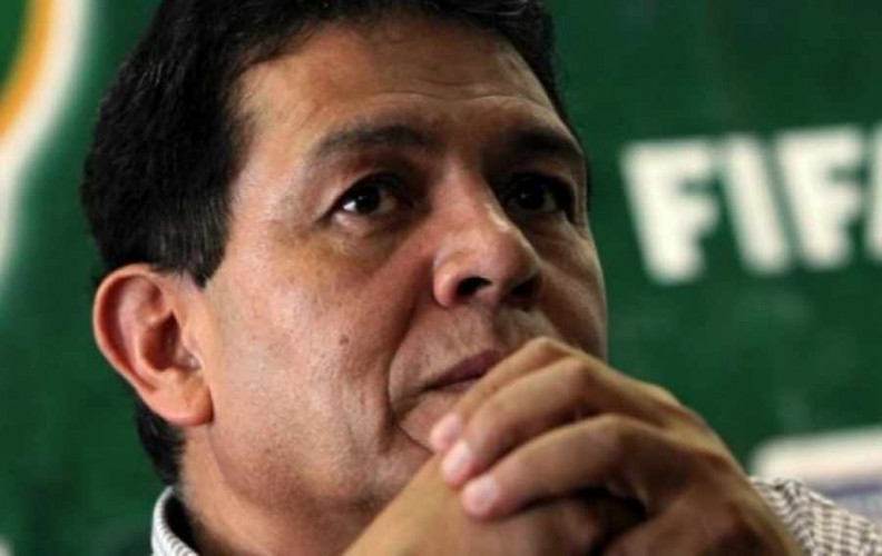 LÓPEZ PONDRÁ SU CARGO A DISPOSICIÓN EN EL PRÓXIMO CONGRESO