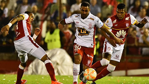 INDEPENDIENTE DE SANTA FE Y HURACÁN BUSCAN SU PRIMER TÍTULO INTERNACIONAL