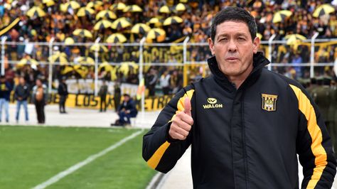 EL DT MAURICIO SORIA DA VUELTA A LA PÁGINA