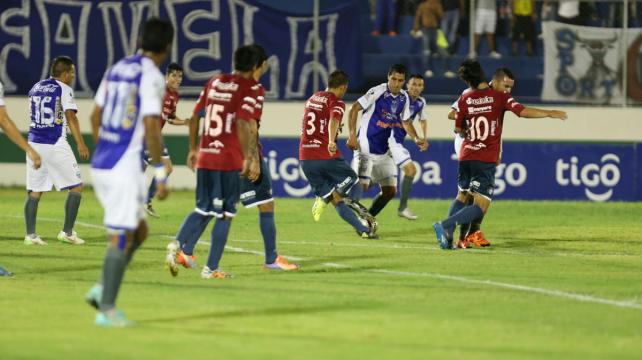 SPORT BOYS Y WILSTERMANN IGUALAN 1-1 SPORT BOYS Y WILSTERMANN IGUALAN 1-1