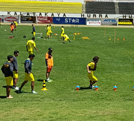 THE STRONGEST CANCELA EL AMISTOSO CON RAMIRO CASTILLO