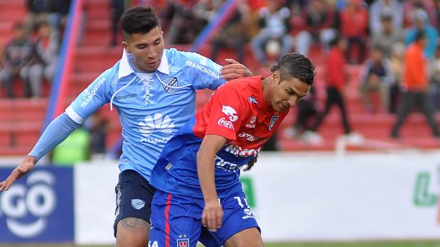 BOLÍVAR SE APLAZA E IGUALA CON UNIVERSITARIO