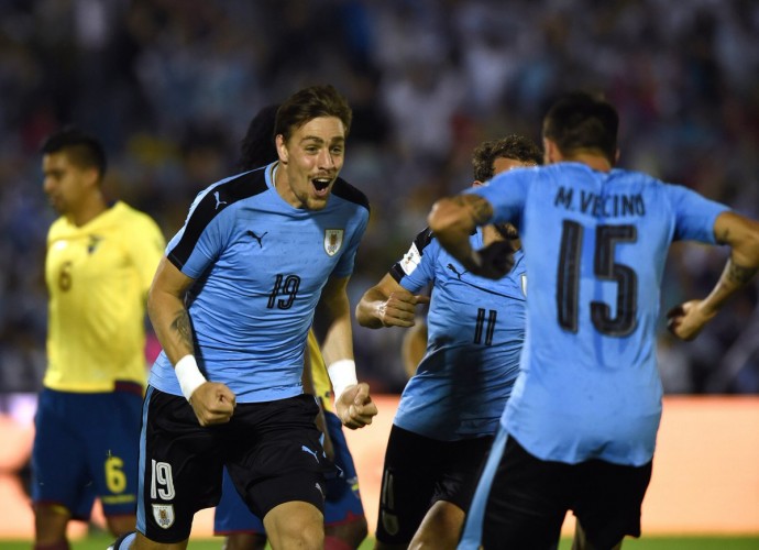 URUGUAY VENCE A ECUADOR Y MANTIENE SU INVICTO DE LOCAL