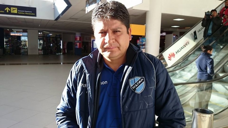 VILLEGAS TIENE EN MENTE MANTENER LA LÍNEA DE TRES EN DEFENSA